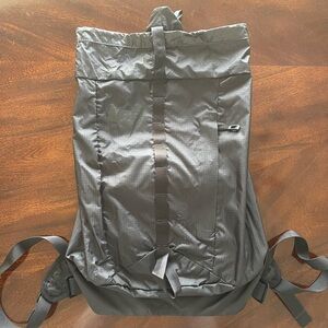REI Flash 18 Black Nylon Backpack Hiking
